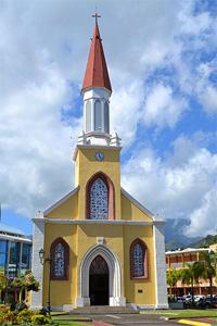 Eglise cath papeete 1